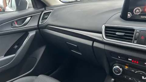 MAZDA 3 2.0 Sport Nav