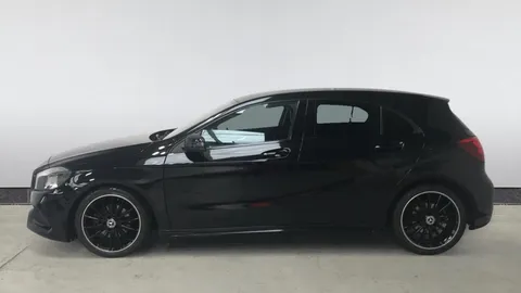 MERCEDES-BENZ A CLASS A160 AMG Line