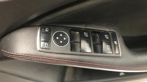 MERCEDES-BENZ A CLASS A160 AMG Line