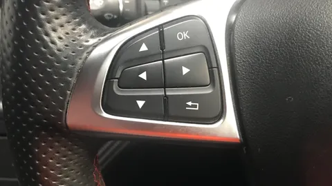 MERCEDES-BENZ A CLASS A160 AMG Line