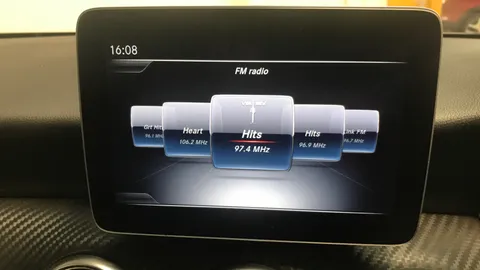 MERCEDES-BENZ A CLASS A160 AMG Line