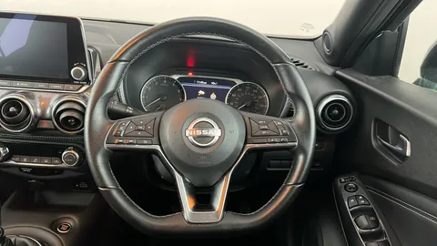 NISSAN JUKE 1.0 DiG-T 114 N-Connecta