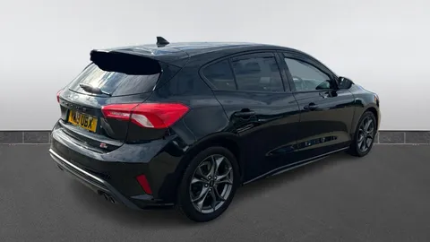 FORD FOCUS 1.0 EcoBoost 125 ST-Line