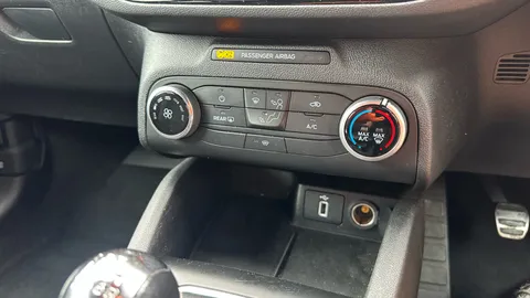 FORD FOCUS 1.0 EcoBoost 125 ST-Line