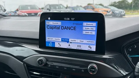 FORD FOCUS 1.0 EcoBoost 125 ST-Line