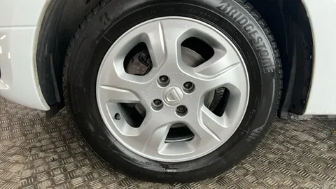 DACIA SANDERO 0.9 TCe Laureate [Start Stop]