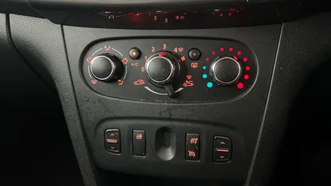 DACIA SANDERO 0.9 TCe Laureate [Start Stop]