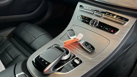 MERCEDES-BENZ CLS CLS 350d 4Matic AMG Line 9G-Tronic