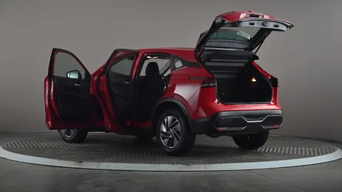 NISSAN QASHQAI 1.3 DiG-T MH Acenta Premium