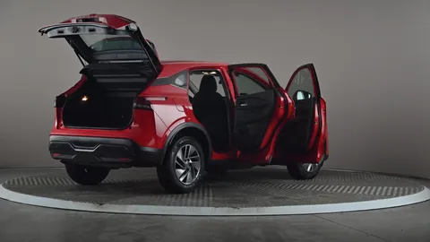 NISSAN QASHQAI 1.3 DiG-T MH Acenta Premium