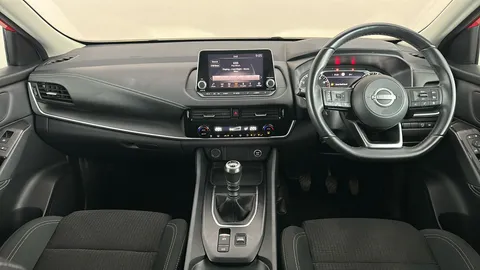 NISSAN QASHQAI 1.3 DiG-T MH Acenta Premium