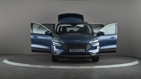 FORD KUGA 1.5 EcoBoost 150 Titanium Edition