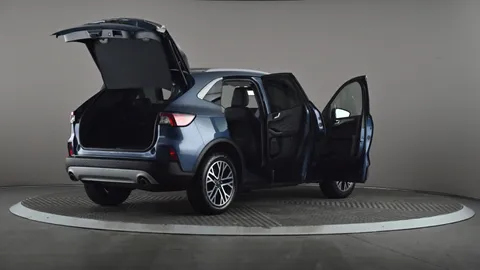 FORD KUGA 1.5 EcoBoost 150 Titanium Edition