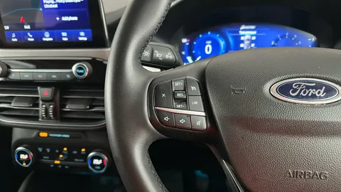 FORD KUGA 1.5 EcoBoost 150 Titanium Edition