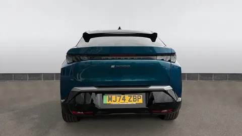 PEUGEOT 3008 157kW GT 73kWh Auto