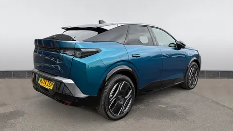 PEUGEOT 3008 157kW GT 73kWh Auto