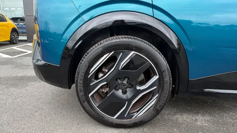 PEUGEOT 3008 157kW GT 73kWh Auto