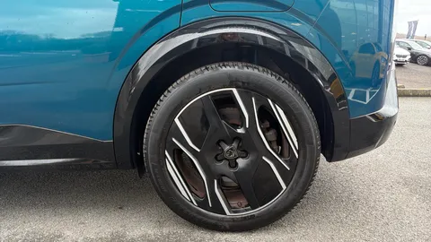 PEUGEOT 3008 157kW GT 73kWh Auto