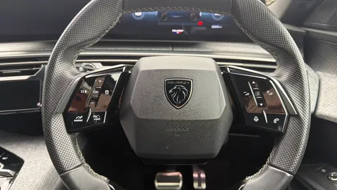 PEUGEOT 3008 157kW GT 73kWh Auto