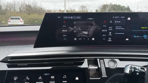 PEUGEOT 3008 157kW GT 73kWh Auto