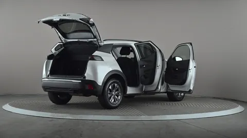 PEUGEOT 2008 1.2 PureTech Active Premium+