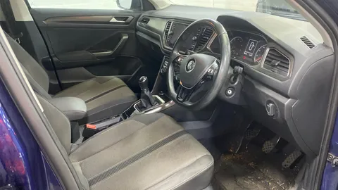 VOLKSWAGEN T-ROC 1.0 TSI SE