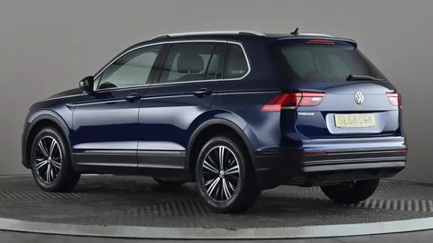 VOLKSWAGEN TIGUAN 2.0 TDi 150 SE Nav