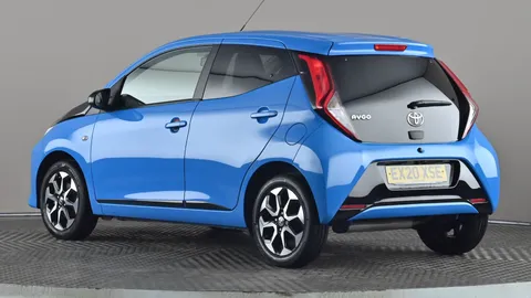 TOYOTA AYGO 1.0 VVT-i X-Trend