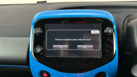 TOYOTA AYGO 1.0 VVT-i X-Trend