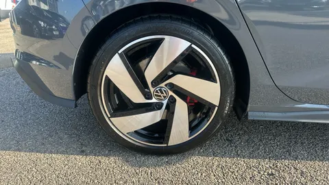 VOLKSWAGEN GOLF 2.0 TSI 300 GTI Clubsport DSG