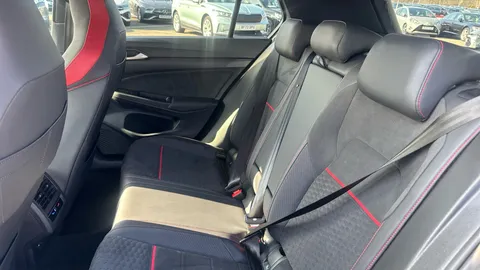 VOLKSWAGEN GOLF 2.0 TSI 300 GTI Clubsport DSG