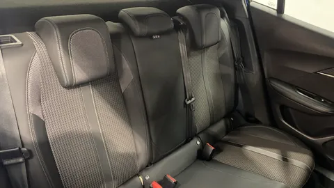 PEUGEOT 2008 100kW GT 50kWh Auto