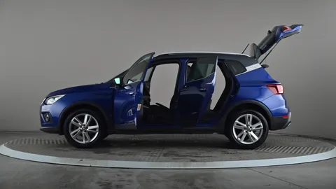 SEAT ARONA 1.0 TSI 110 FR [EZ]