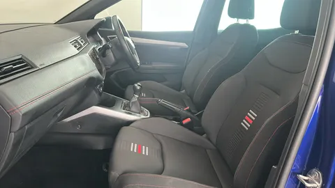 SEAT ARONA 1.0 TSI 110 FR [EZ]