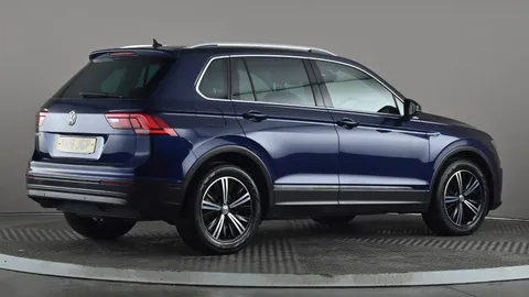 VOLKSWAGEN TIGUAN 2.0 TDi 150 SE Nav