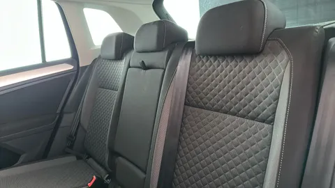 VOLKSWAGEN TIGUAN 2.0 TDi 150 SE Nav