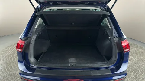 VOLKSWAGEN TIGUAN 2.0 TDi 150 SE Nav