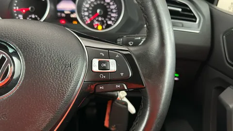 VOLKSWAGEN TIGUAN 2.0 TDi 150 SE Nav
