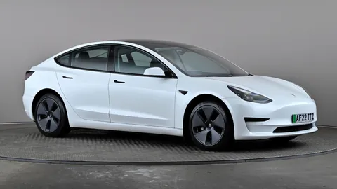 TESLA MODEL 3 Standard Plus Auto