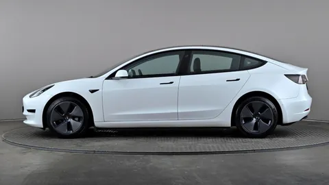 TESLA MODEL 3 Standard Plus Auto