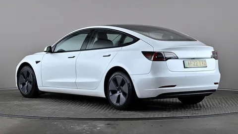 TESLA MODEL 3 Standard Plus Auto