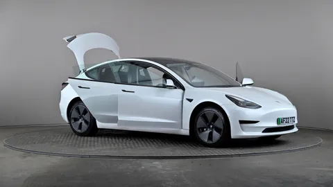 TESLA MODEL 3 Standard Plus Auto