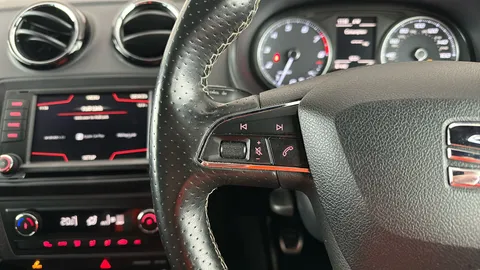 SEAT IBIZA 1.8 TSI Cupra Black