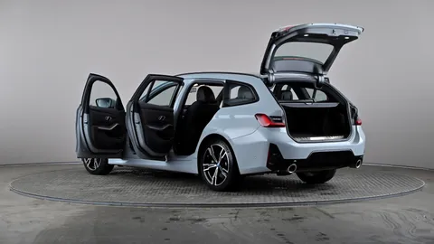 BMW 3 Series Touring 330e xDrive M Sport Step Auto