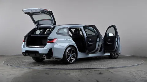 BMW 3 Series Touring 330e xDrive M Sport Step Auto