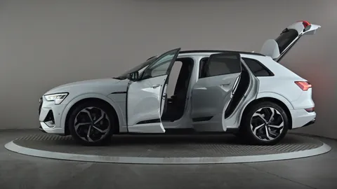 AUDI E-TRON 230kW 50 Quattro 71kWh Black Edition Auto