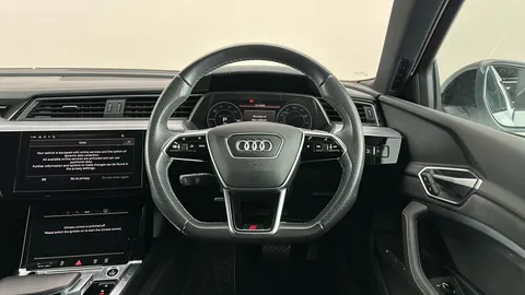 AUDI E-TRON 230kW 50 Quattro 71kWh Black Edition Auto