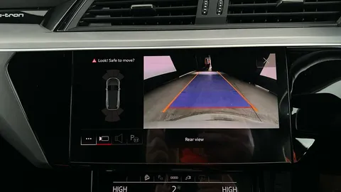 AUDI E-TRON 230kW 50 Quattro 71kWh Black Edition Auto