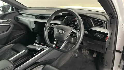 AUDI E-TRON 230kW 50 Quattro 71kWh Black Edition Auto