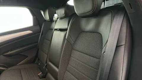 RENAULT ARKANA 1.6 E-Tech FHEV 145 Techno Auto